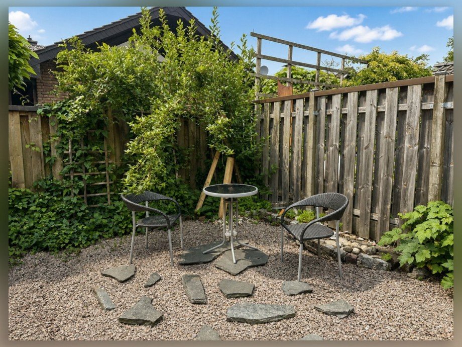 Freisitz im Garten Doppelhaush�lfte Borken / Burlo