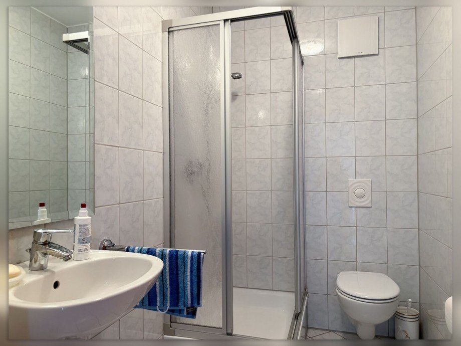 Duschbad im Erdgeschoss Doppelhaush�lfte Reken / Gro� Reken