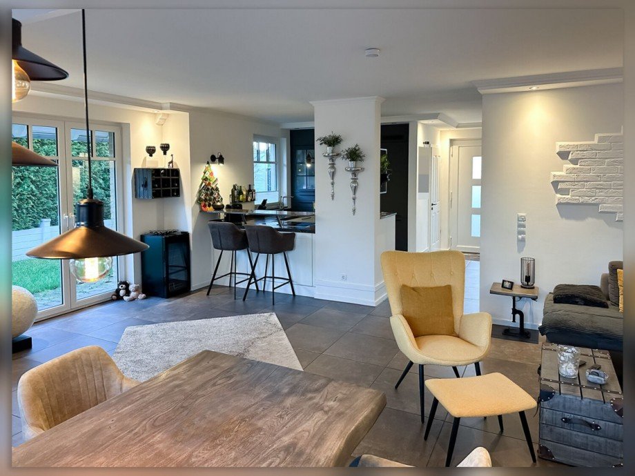 Wohn- Esszimmer mit offener K�che Einfamilienhaus Borken / Burlo