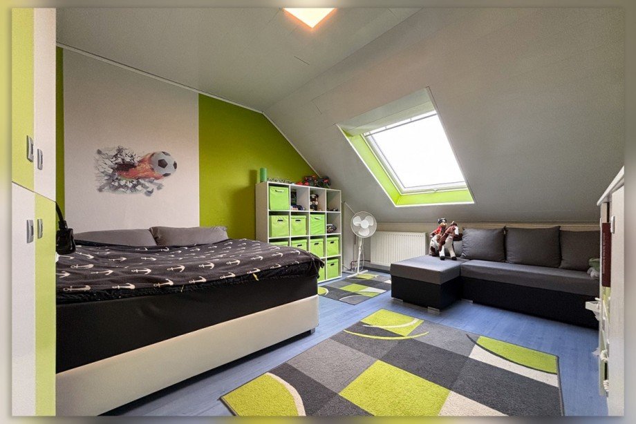 Zimmeransicht Dachgeschoss Doppelhaush�lfte Heiden