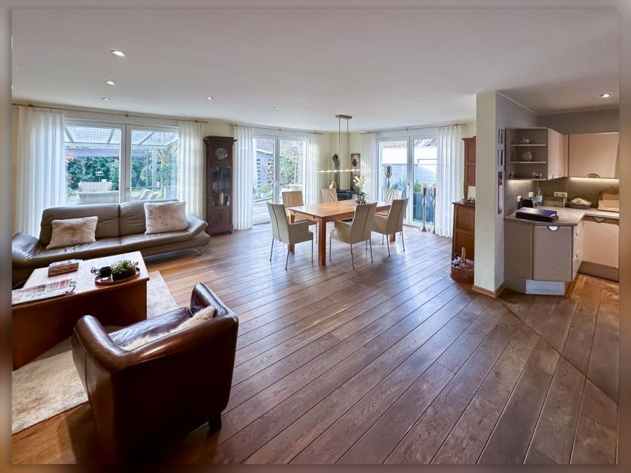 Wohn- Esszimmer Doppelhaush�lfte Bocholt / Biemenhorst