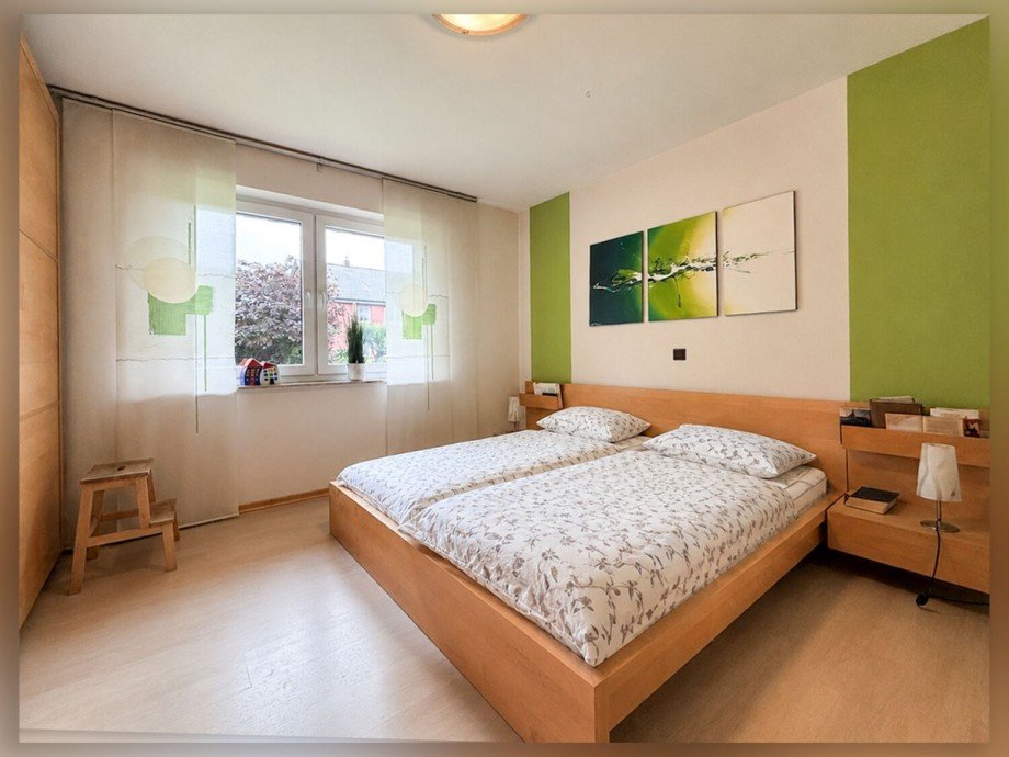 Schlafzimmer im Erdgeschoss Zweifamilienhaus Dorsten / Rhade