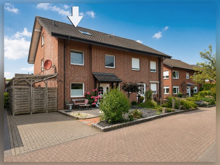 Stra�enansicht Borken / Burlo Doppelhaush�lfte Familienfreundlich wohnen in Burlo mit viel Platz und einem Haus voller M�glichkeiten