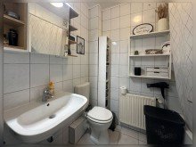 Badezimmer Vier Zimmer �ber zwei Ebenen: Maisonette im beliebten Borken-Gemen