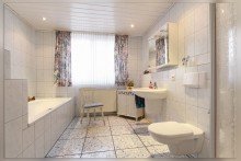 Badezimmer im Erdgeschoss Raum f�r Ideen - Charmantes Einfamilienhaus in zentraler Lage von Bocholt