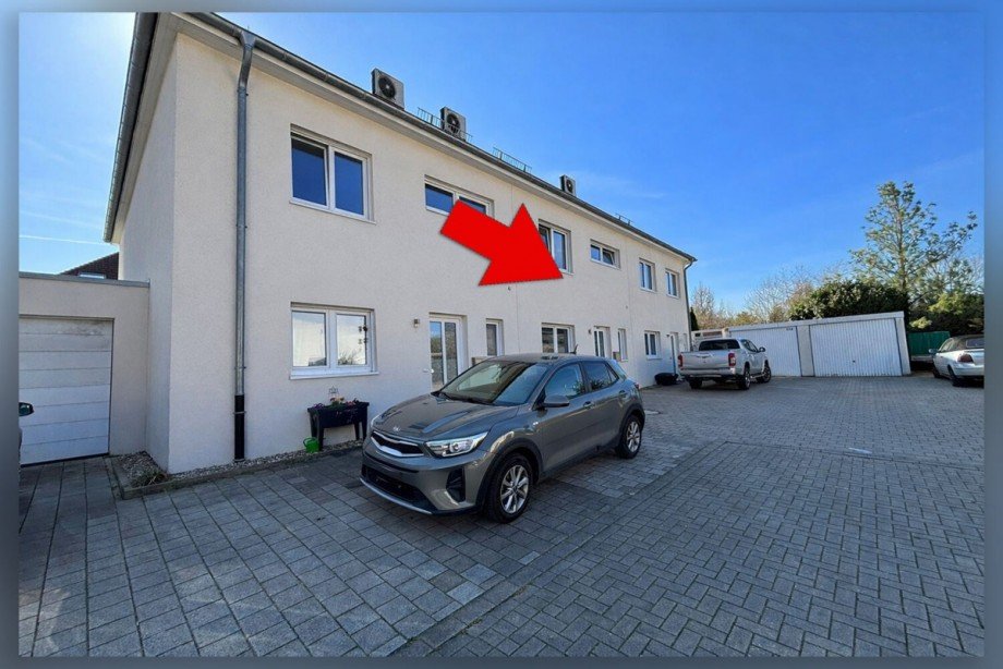 Au�enansicht - PKW Stellpl�tze + Fahrradgaragen Reihenmittelhaus Borken / Burlo